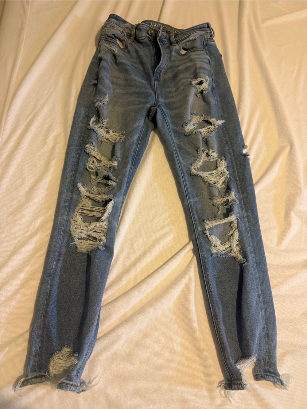 American Eagle Outfitters Light Blue Ripped Skinny Jeans